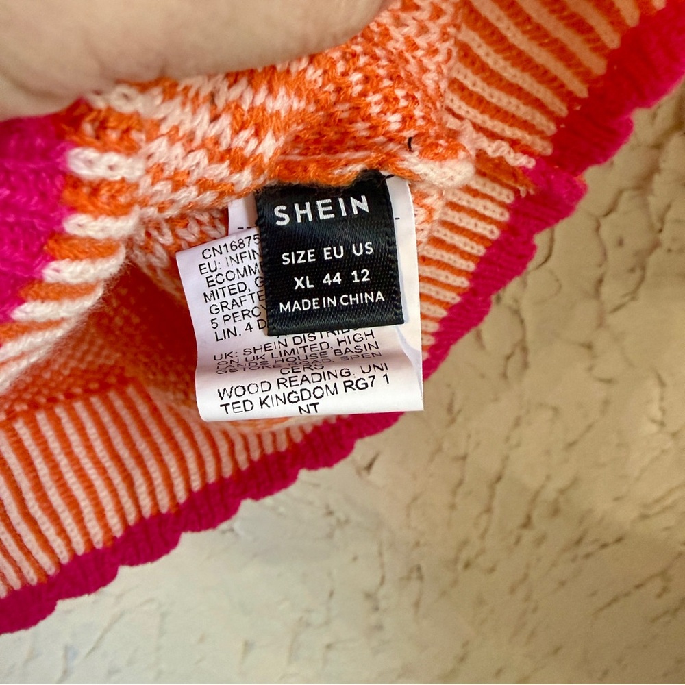 SHEIN Orange and White Cowl Neck Sweater Vest - Picture 6 of 8